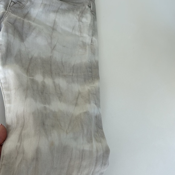 Wash Lab Denim Fay Beach Walk Flares in Mott Tie Dye size 27 Like New - Picture 12 of 13